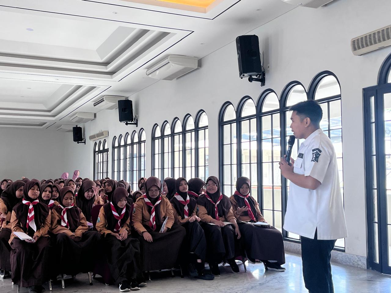 Sosialisasi dan Simulasi Mitigasi Bencana